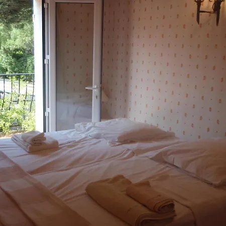 Le Jardin D Eden Guest house Sainte-Maxime