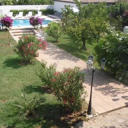 Le Jardin D Eden 3* Sainte-Maxime